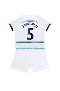 Chelsea Jorginho #5 Babyklær Borte Fotballdrakt til barn 2022-23 Korte ermer (+ Korte bukser)